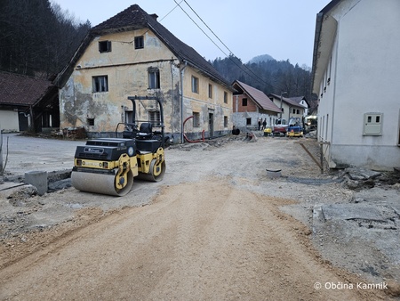 Motnik (5)
